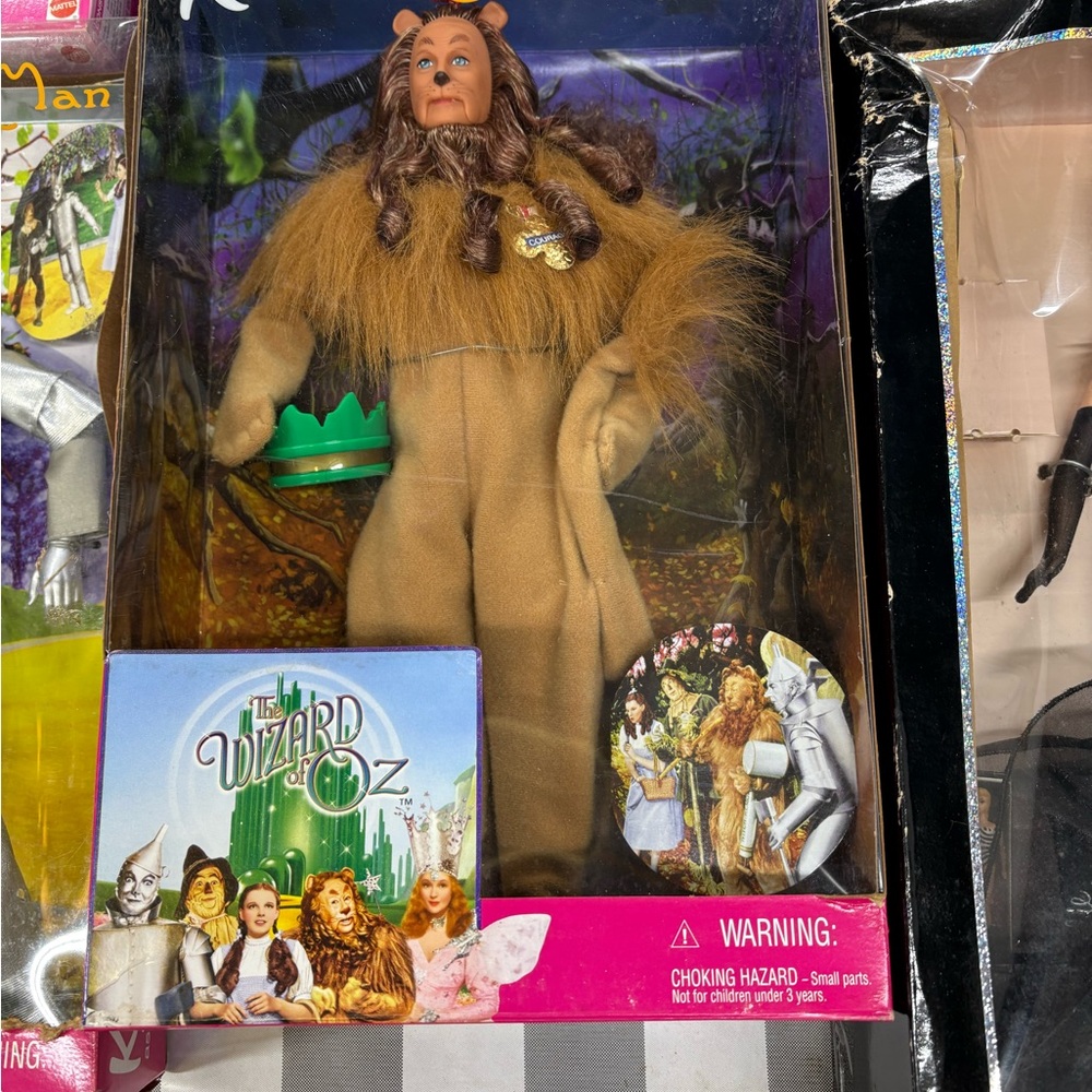 Cowardly Lion Wizard of All Barbie Collectors Set